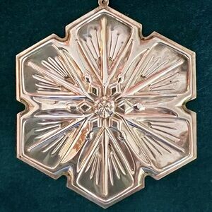 Sterling silver 1992 Gorham Christmas snowflake
